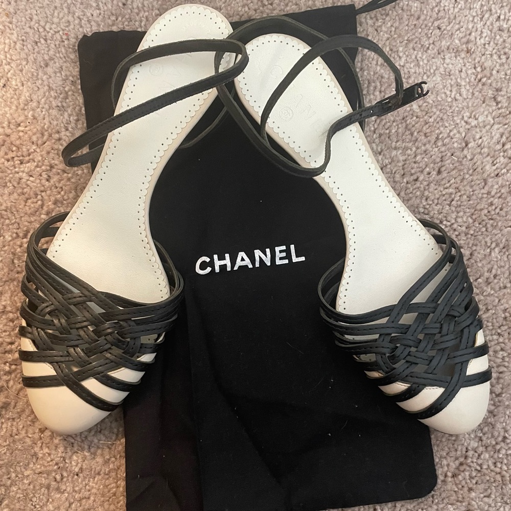 Chanel kitten heel mules 40.5